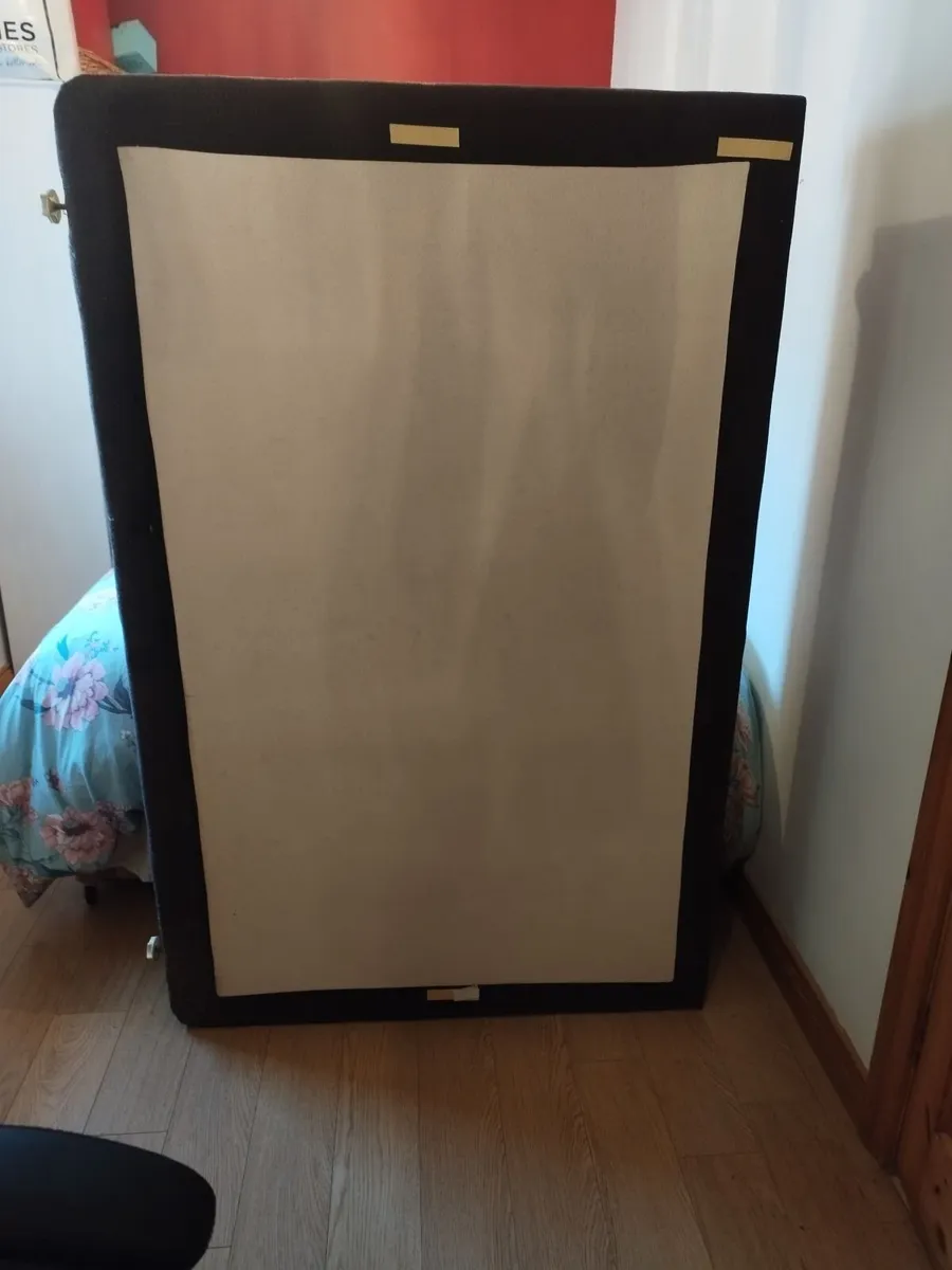 King Bed, with 2 drawers mattress and headboard - Image 3