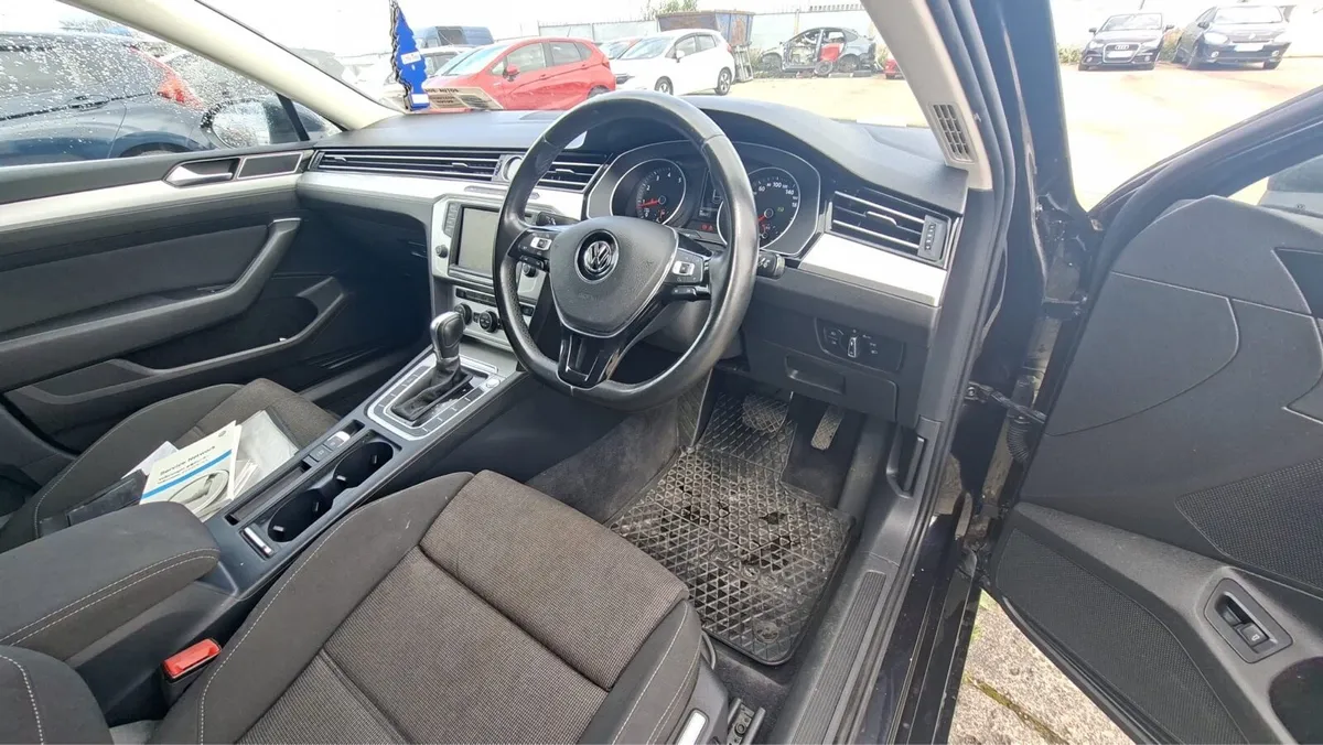15 Passat - Image 2