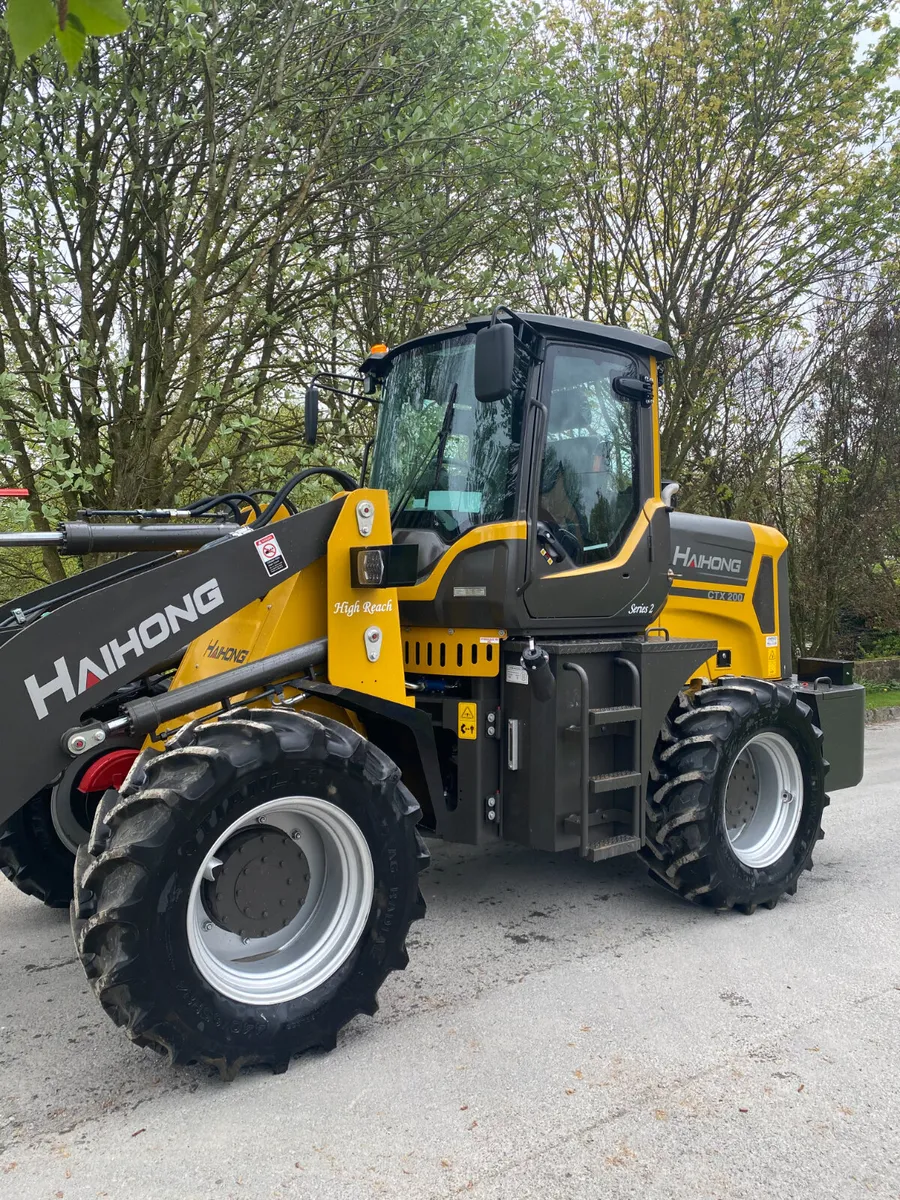 Adare Haihong CTX 200 Loaders For Sale - Image 3