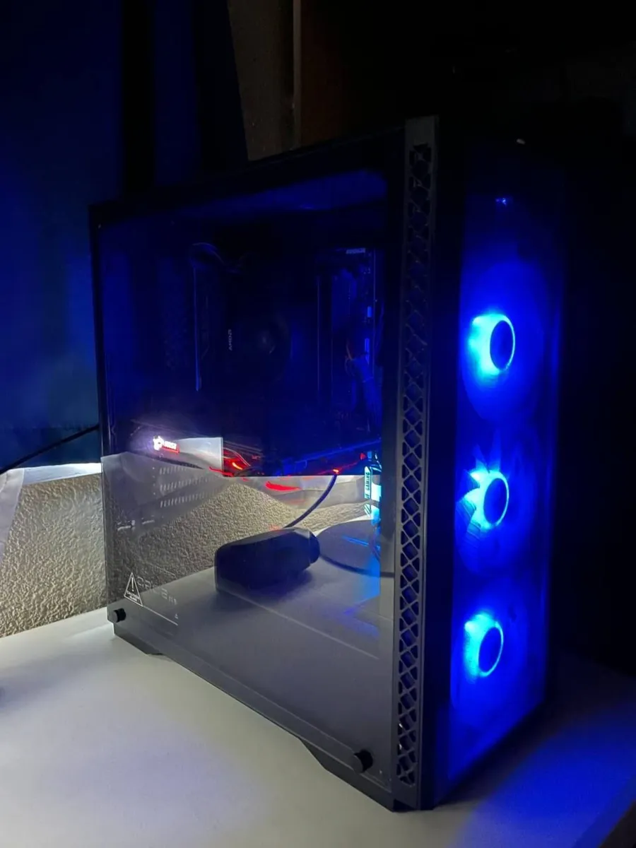 Gaming PC Ryzen 5 3600, GTX 1070 8GB, 16GB RAM, Du - Image 1