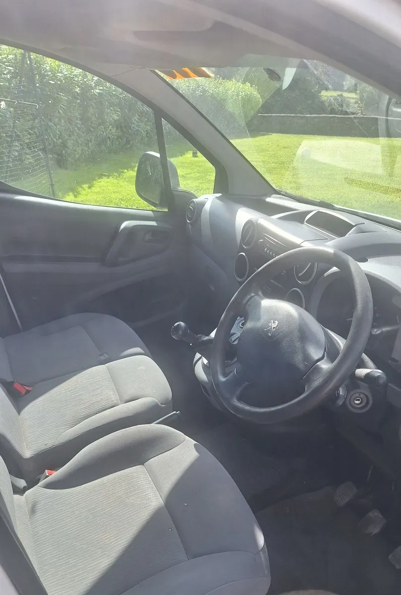 Peugeot Partner 2015 - Image 3