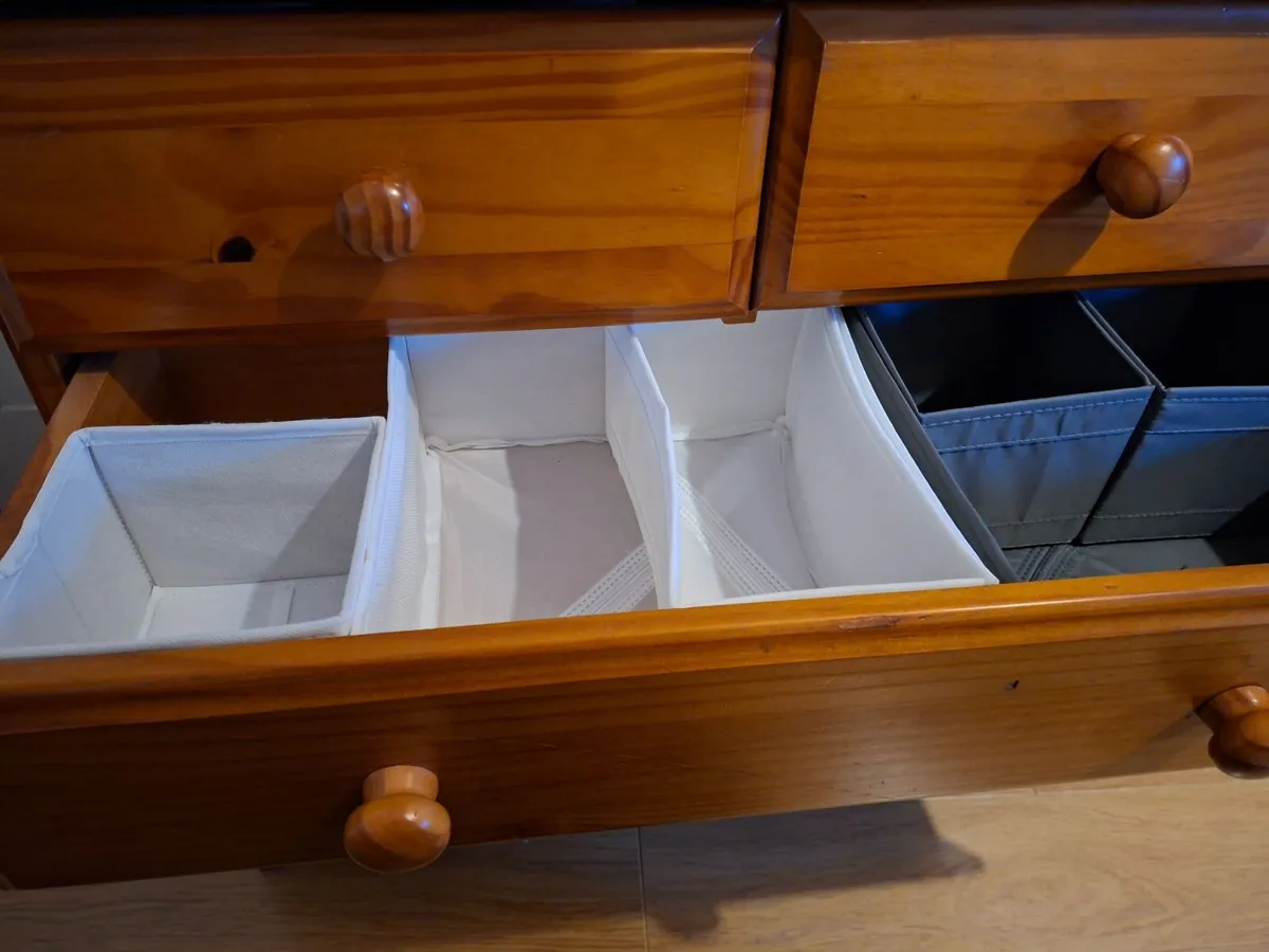 Chest of drawers - Image 3
