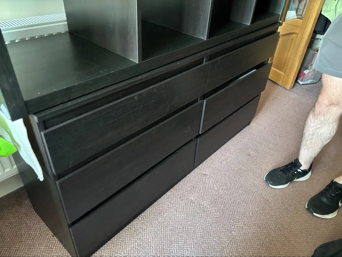 Chest of drawers - Image 2