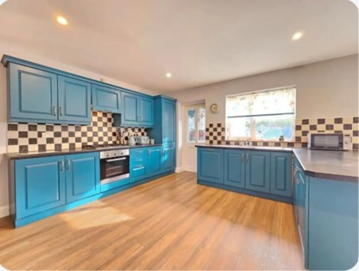 *Reduced Price* Kitchen for Sale - Image 1