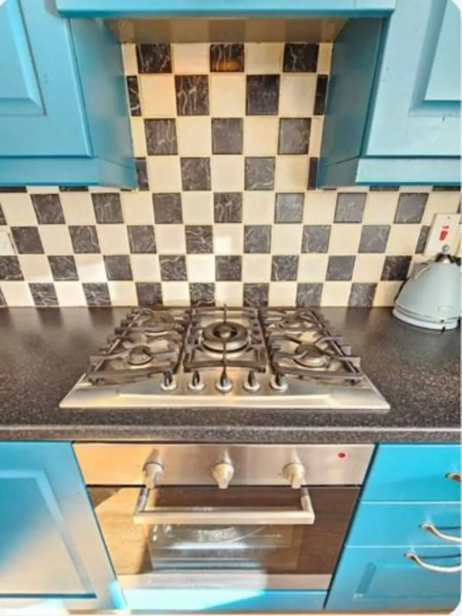 *Reduced Price* Kitchen for Sale - Image 2