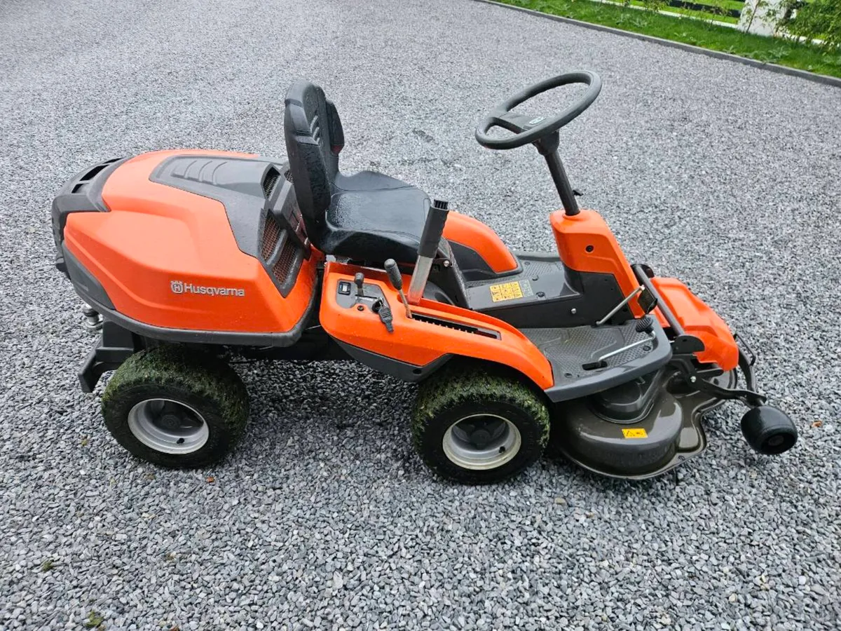 Husqvarna 214tc rider - Image 1