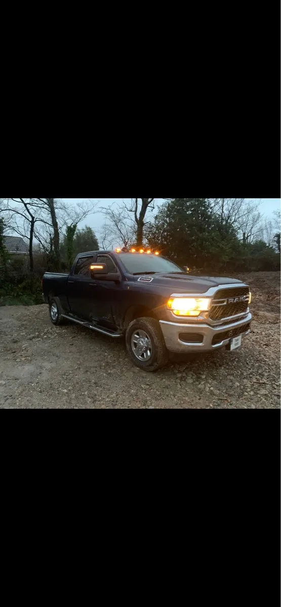 Dodge Ram 2500 - Image 1