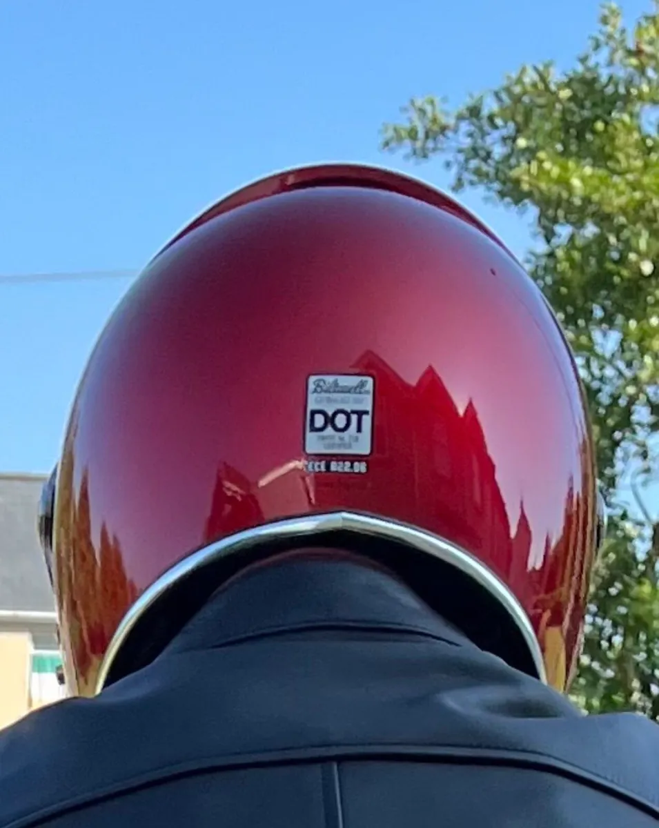 Biltwell Gringo SV Retro style motorcycle helmet - Image 3