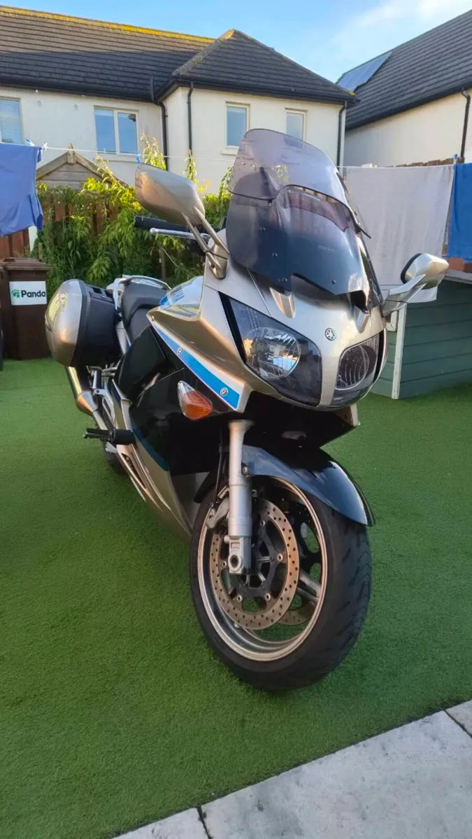 2009 Yamaha FJR 1300 - Image 3