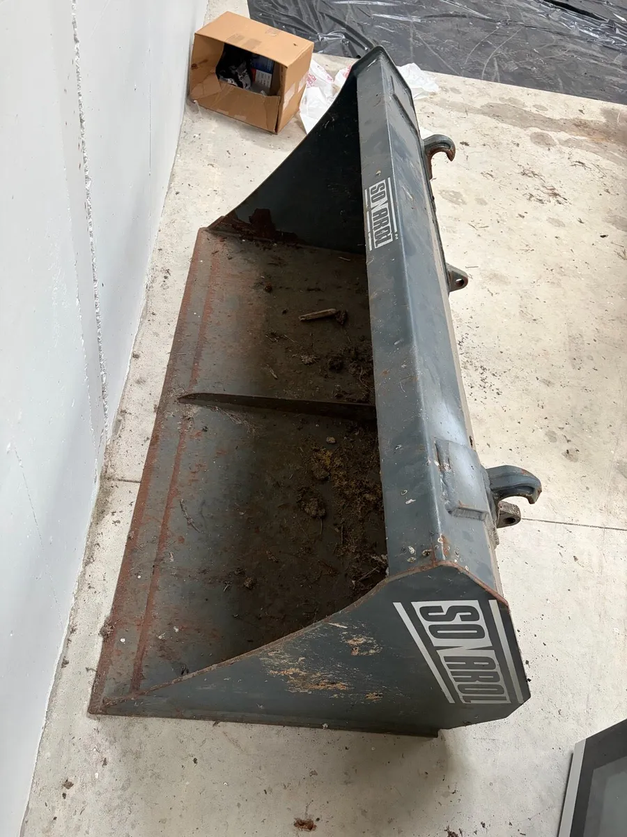 5ft sonarol front loader bucket - Image 1