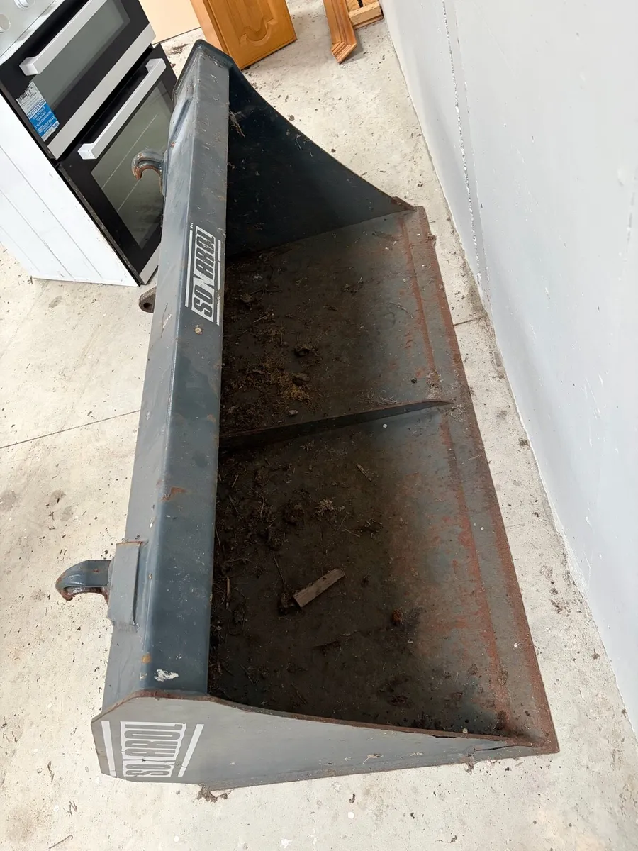 5ft sonarol front loader bucket - Image 2