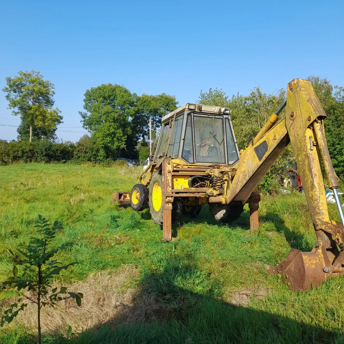 Tractor jcb - Image 4