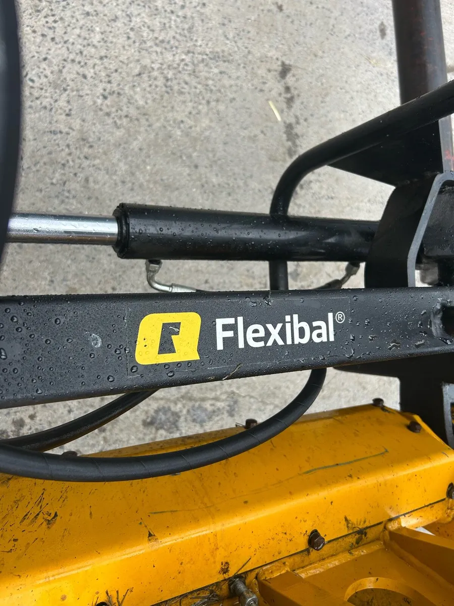 Quickie Flexibal grab - Image 3
