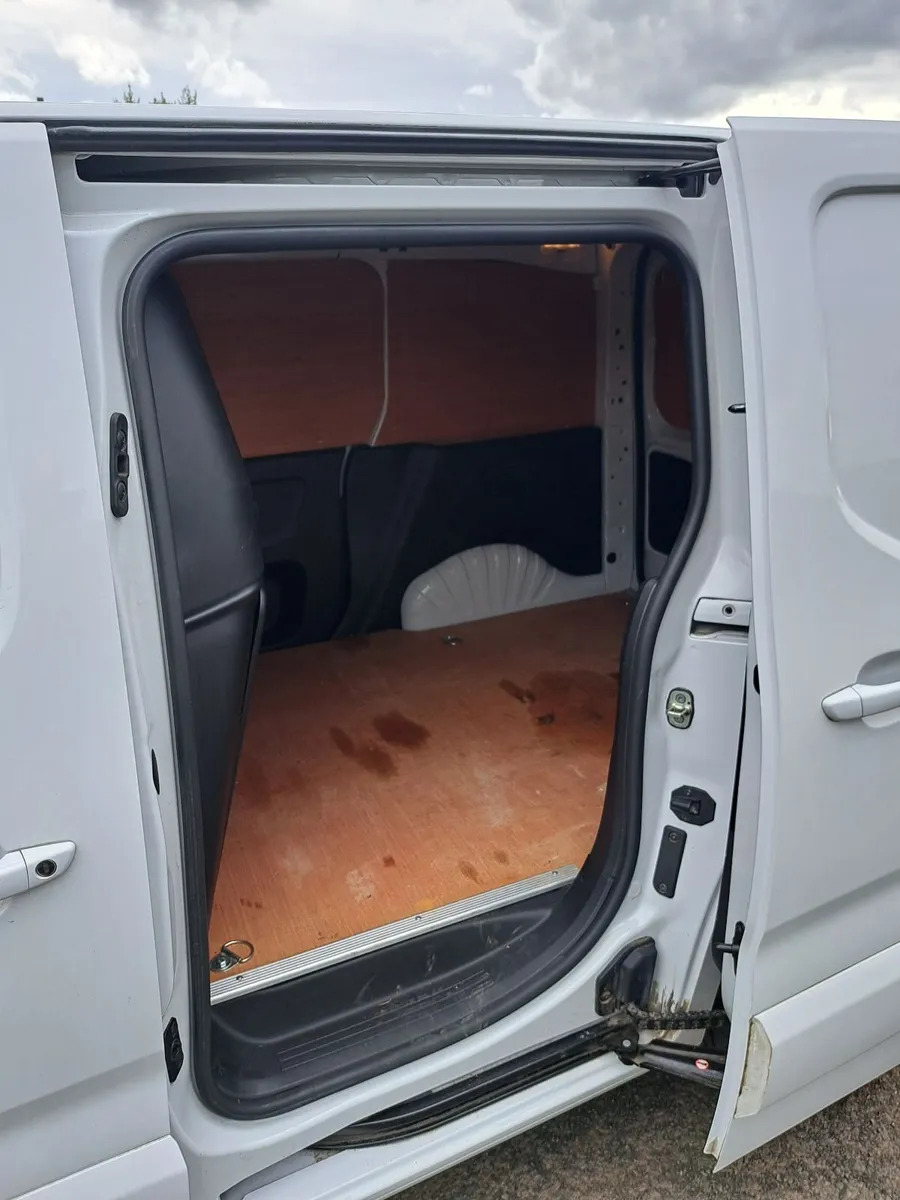 Citroen Berlingo 2022 Driver Edition - Image 2