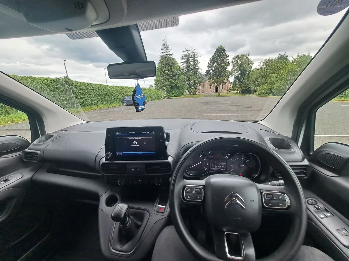 Citroen Berlingo 2022 Driver Edition - Image 4