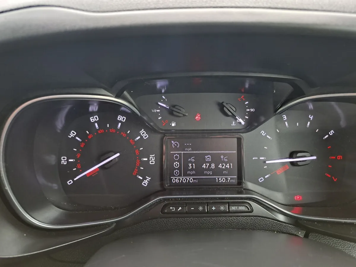 Citroen Berlingo 2022 Driver Edition - Image 3