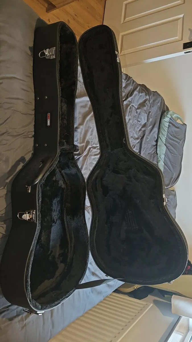 Gator Acoustic guitar hard case - Image 2