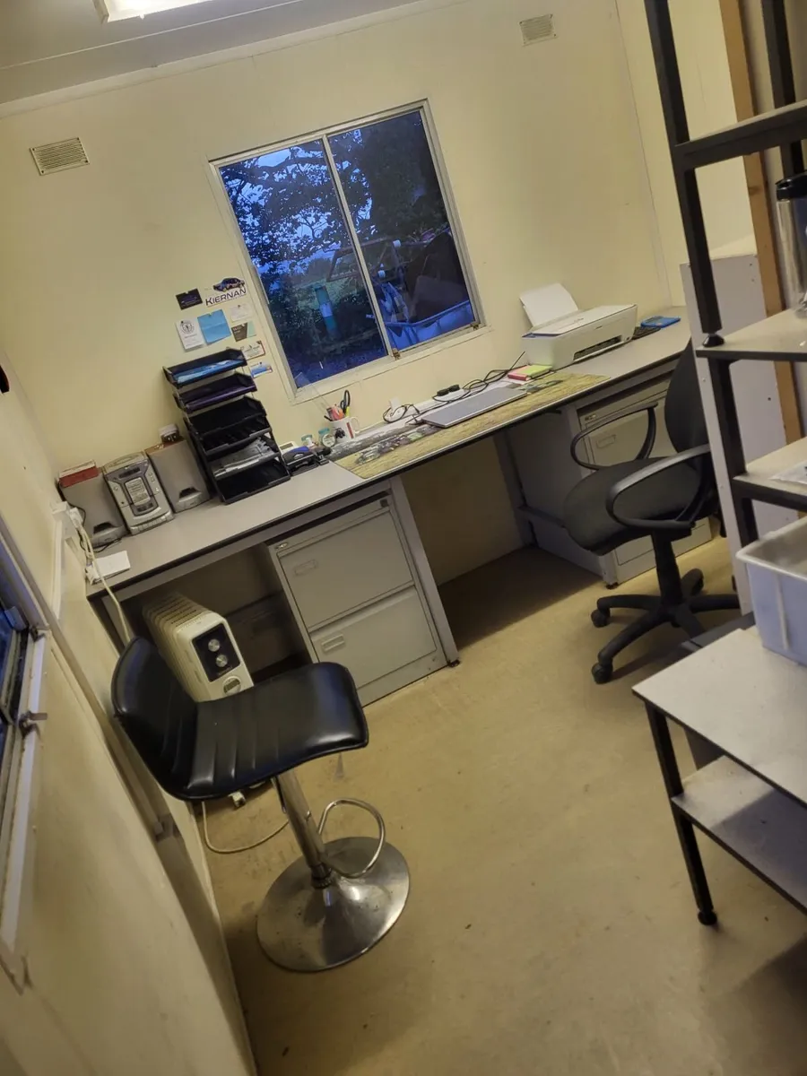 Cabin, canteen/ office - Image 4