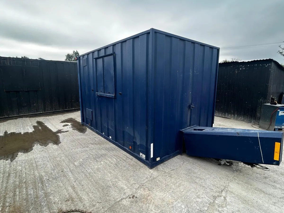 Mobile / Towable Grounhog Welfare Unit - Image 1