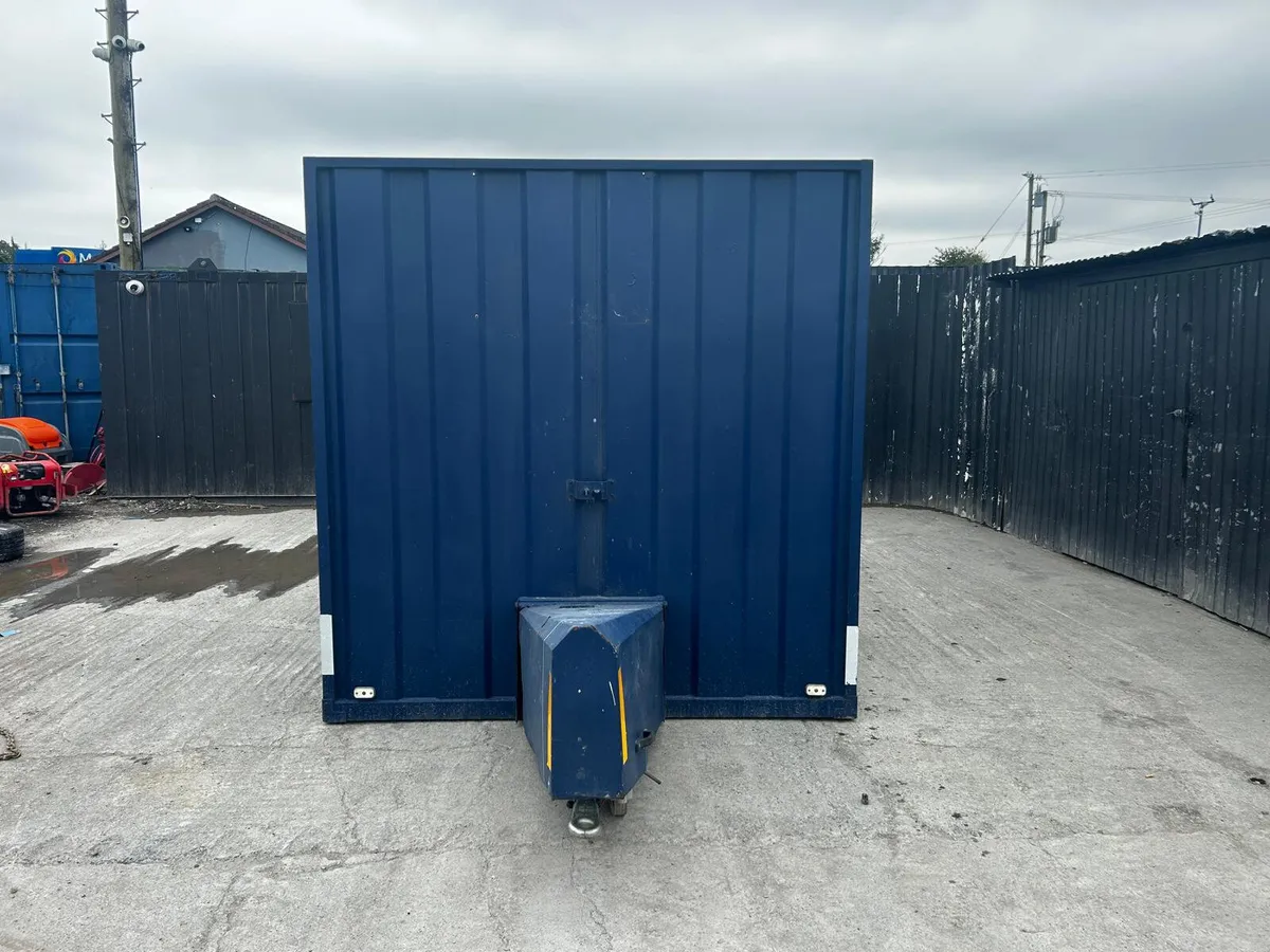 Mobile / Towable Grounhog Welfare Unit - Image 2
