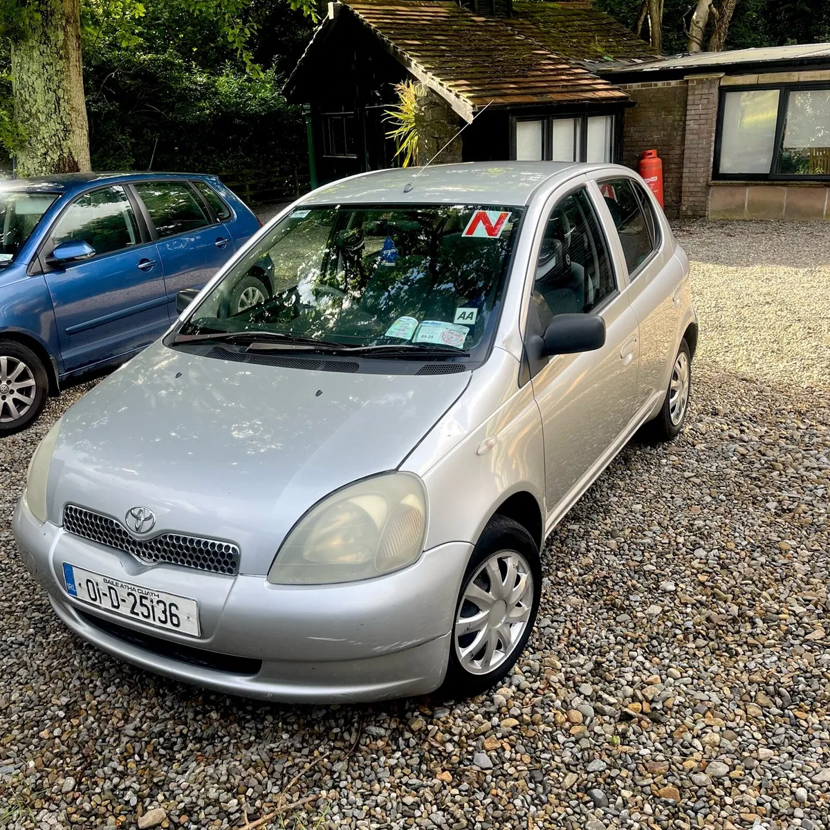 Yaris 2001 - Image 1