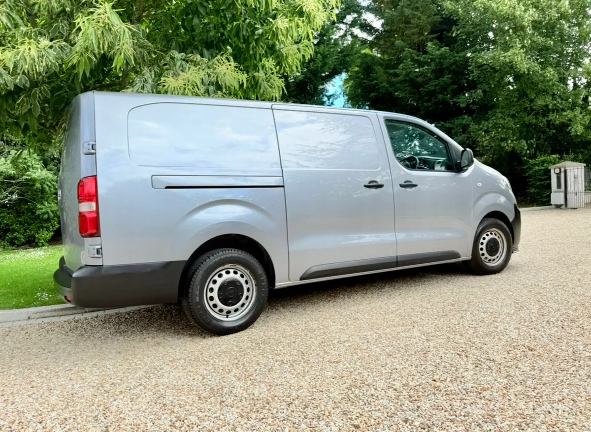 221 Opel Vivaro  * Stunning Condition * New Test * - Image 3