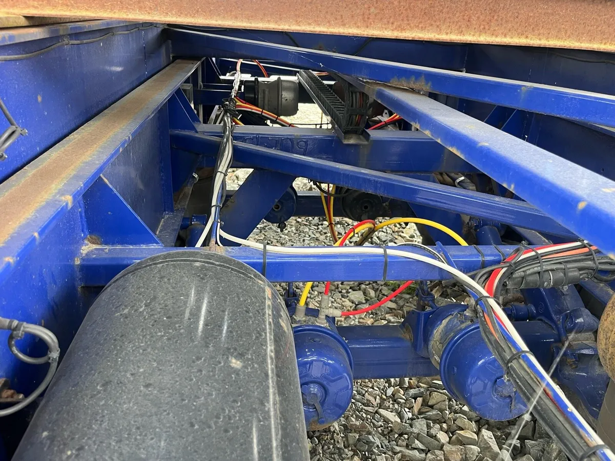 2018 Dennison sliding Skelly - Image 4