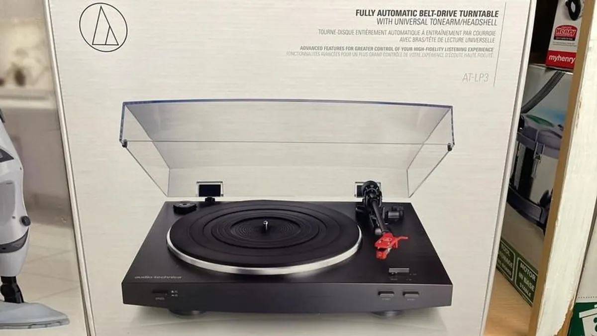 Audio Technica Turntable ATLP3 - Image 4