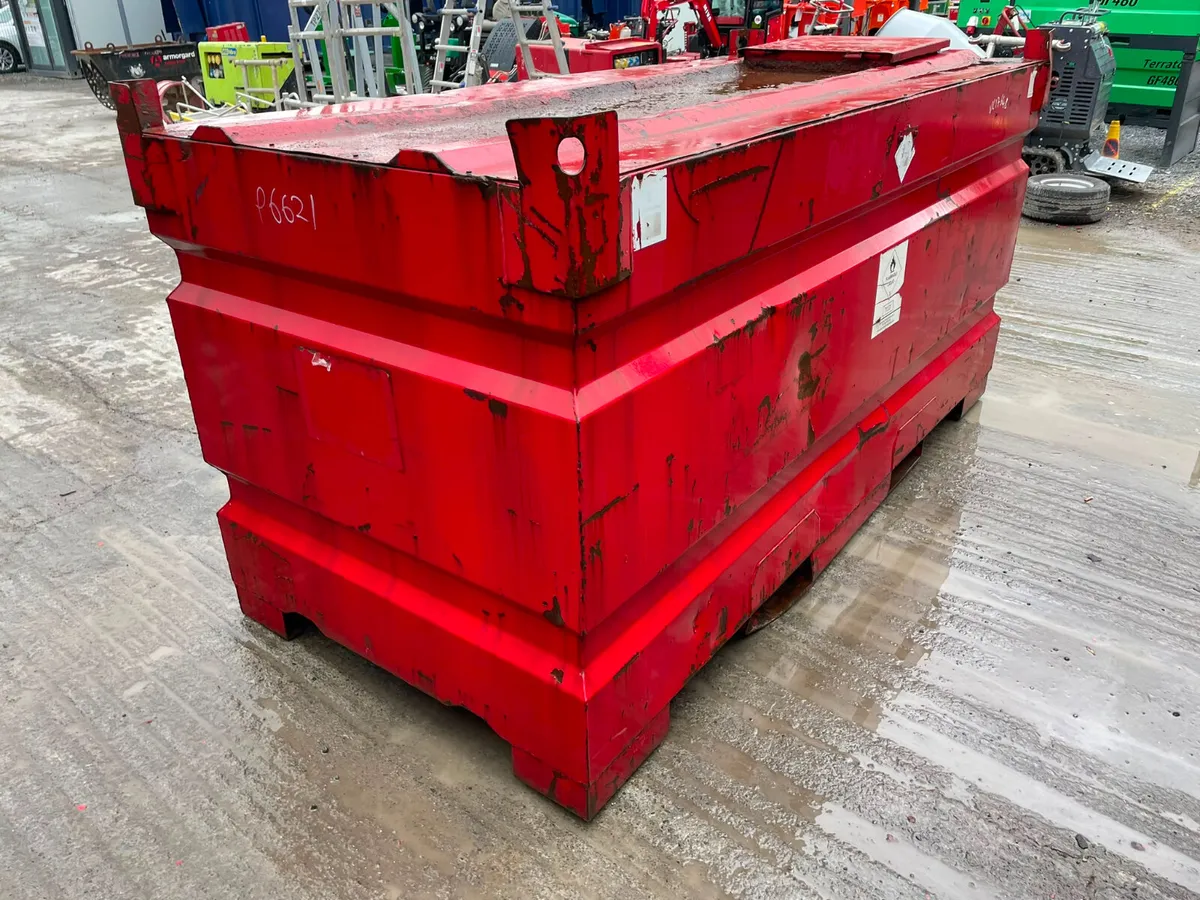 2200 Litre Bunded Diesel Bowser - Image 4
