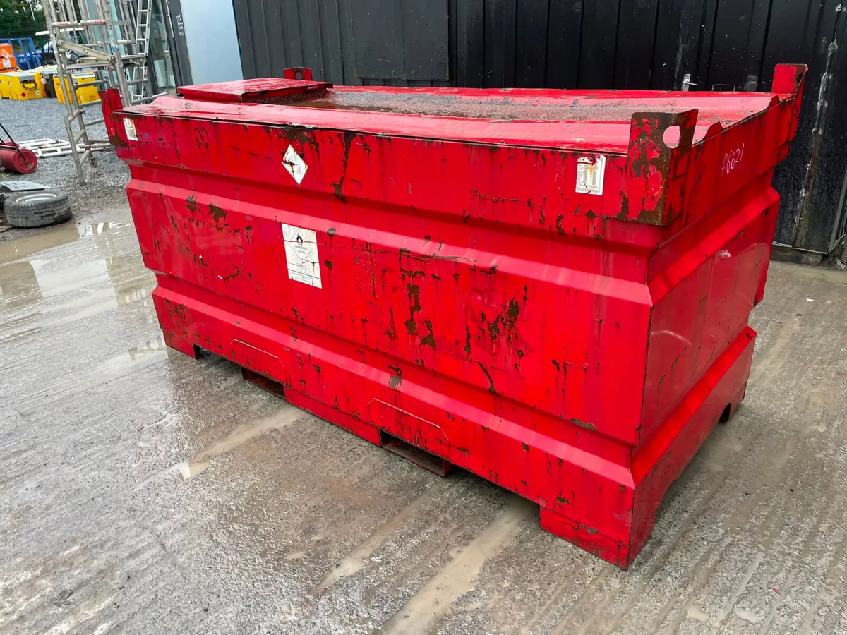 2200 Litre Bunded Diesel Bowser - Image 3