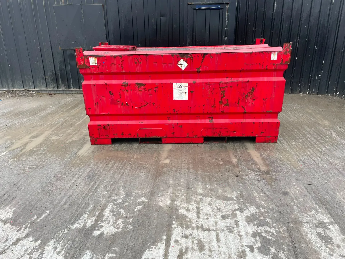 2200 Litre Bunded Diesel Bowser - Image 2