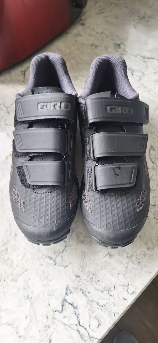 Ladies mountain bike shoes - Image 1