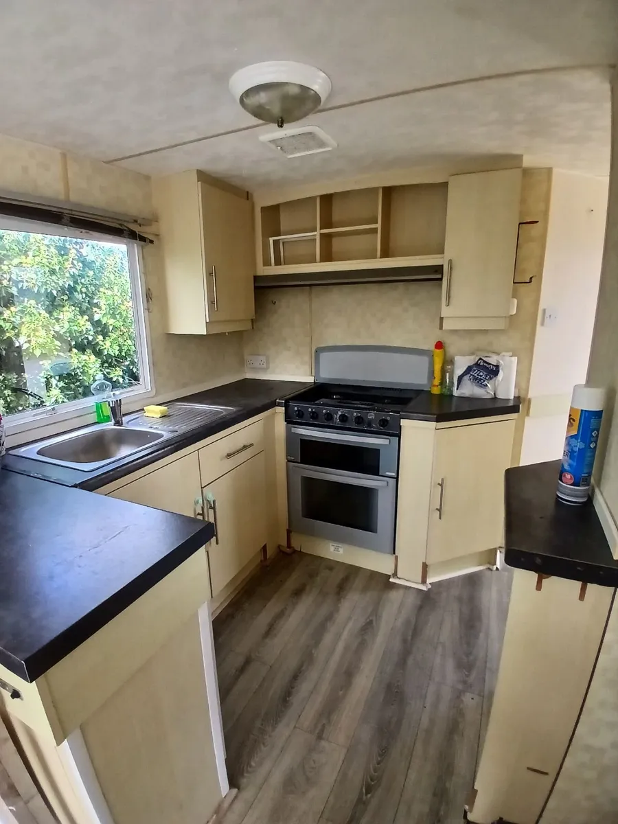 Mobile home - 10ft - Image 4