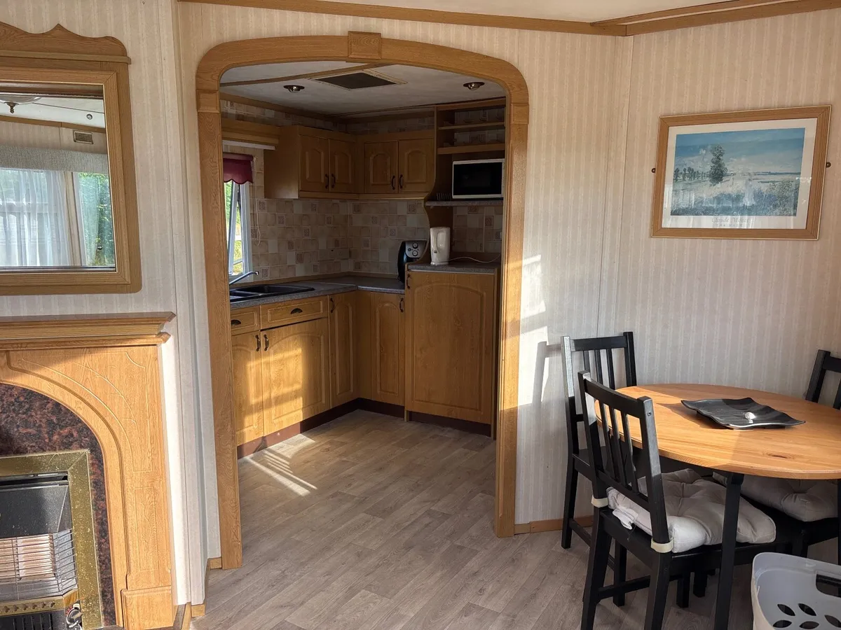 Mobile home - Image 2