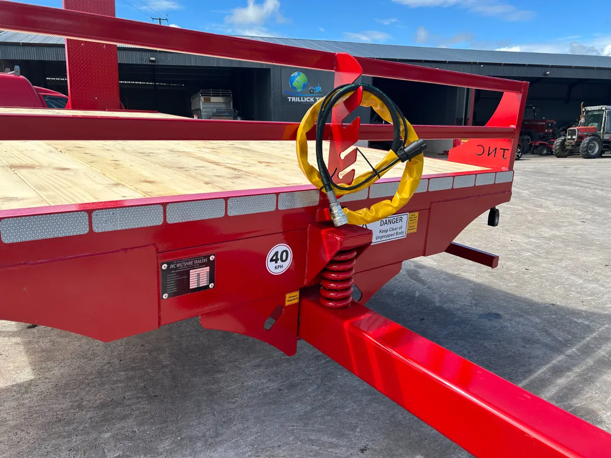New 8 Tonne / 18FT JNC Low Loader C/W Bale Wedge - Image 2