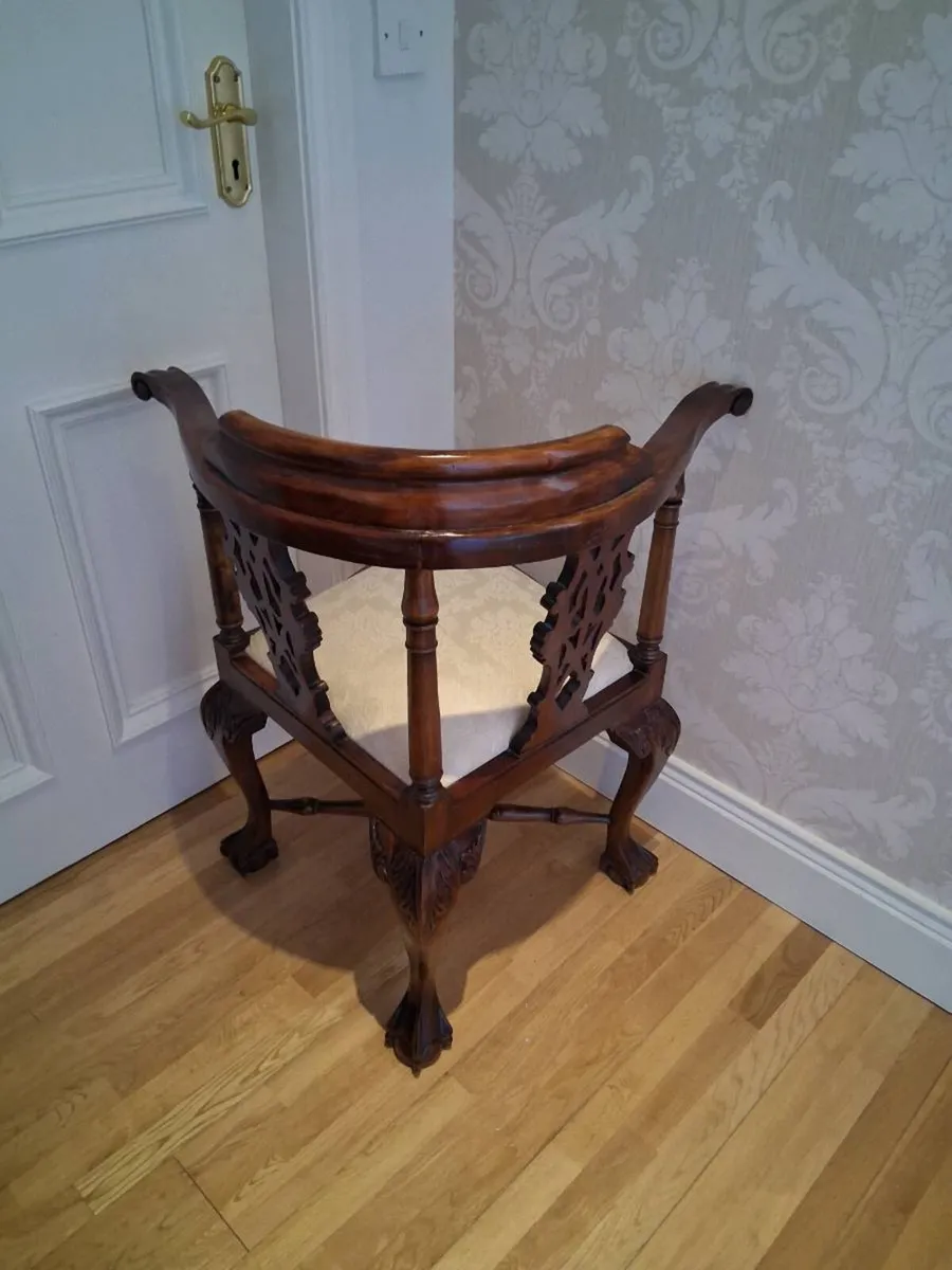 Chippendale style mahogany corner chair - Image 3