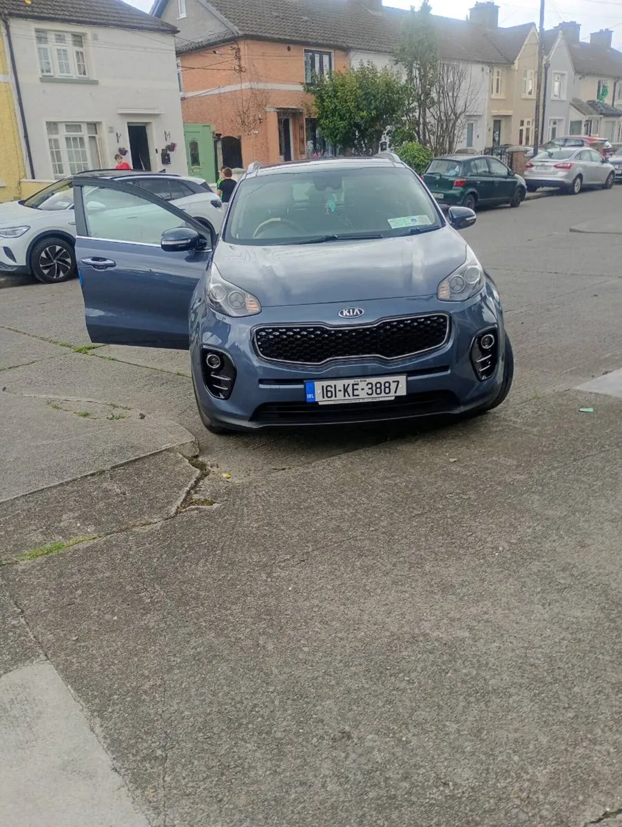 Car - Image 1