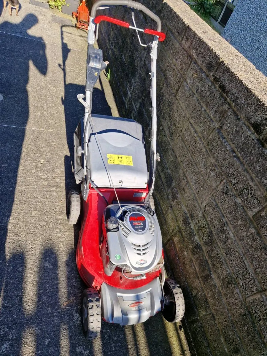 Castlegarden lawnmower electric start - Image 1