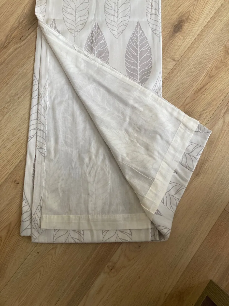 Curtains - Image 1