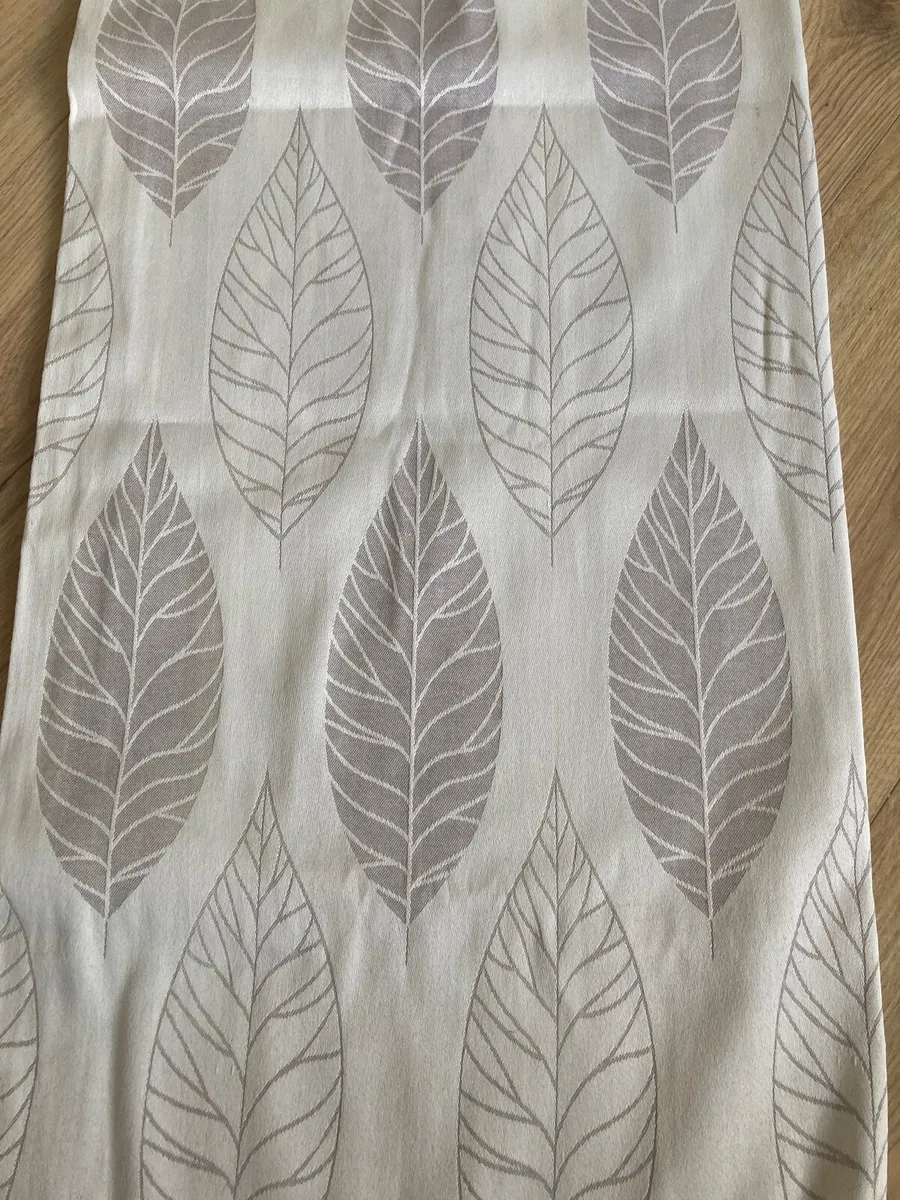 Curtains - Image 4
