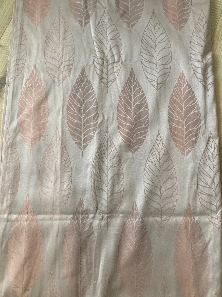 Curtains - Image 3