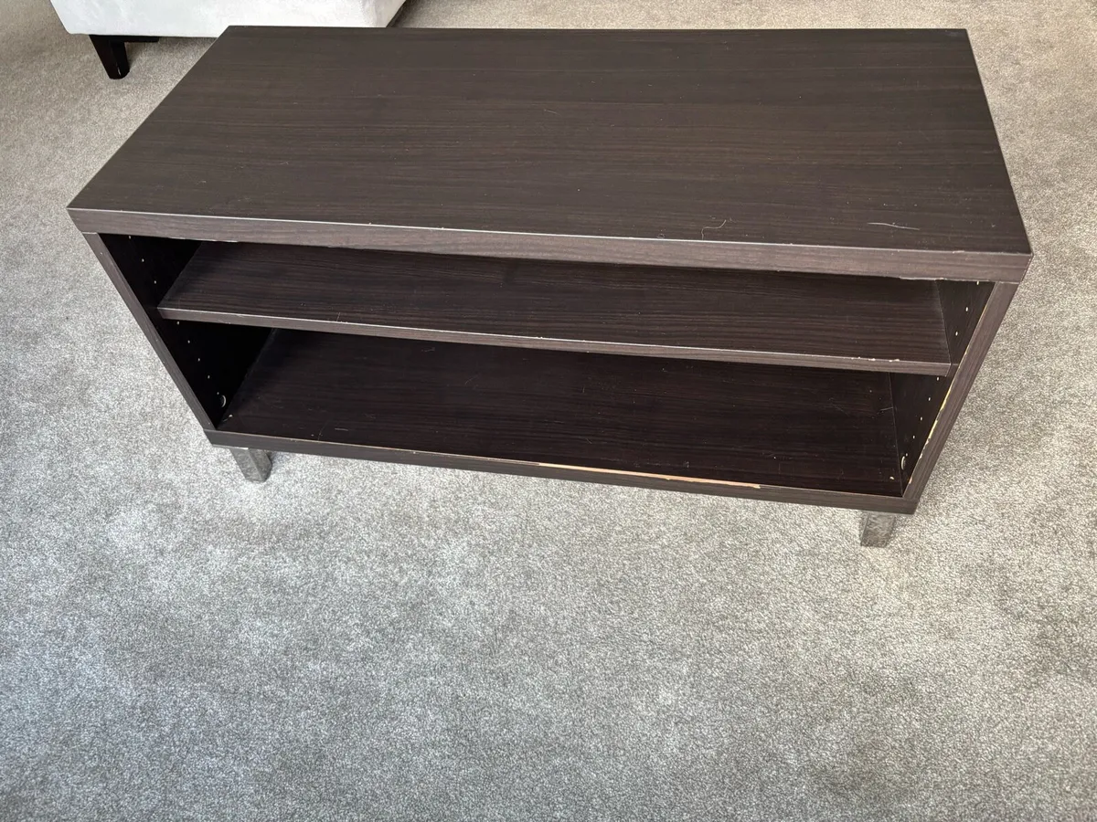 TV stand - Image 1