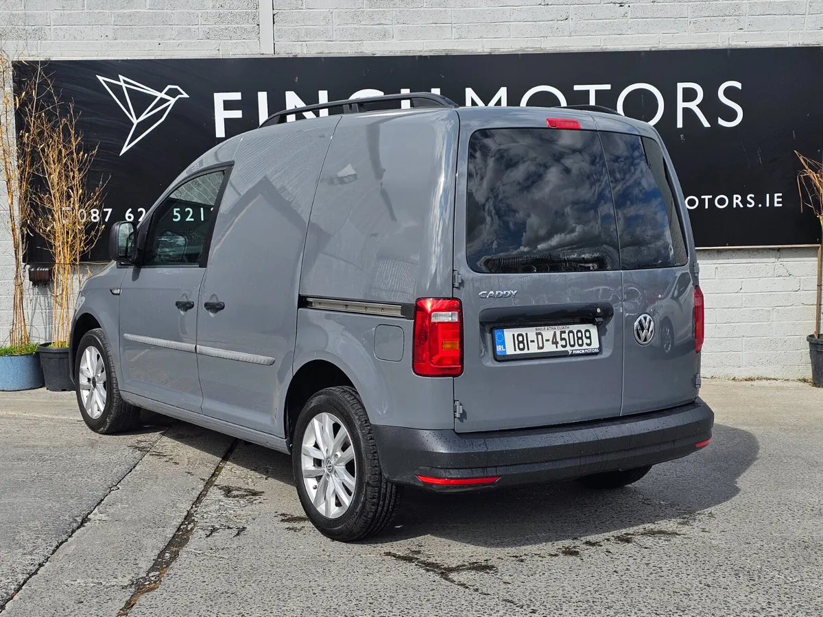 VW CADDY // 05/27 DOE // IMMACULATE VAN - Image 4
