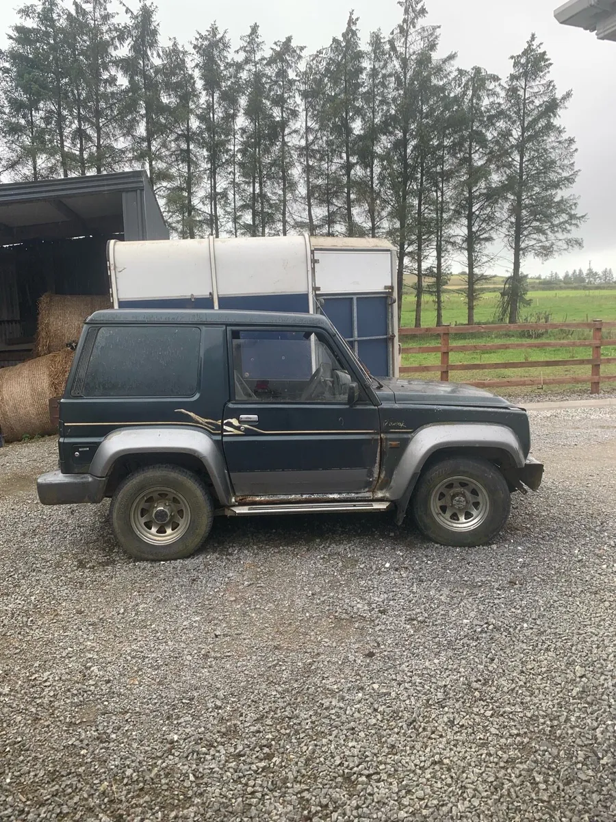 Daihatsu Jeep - Image 1