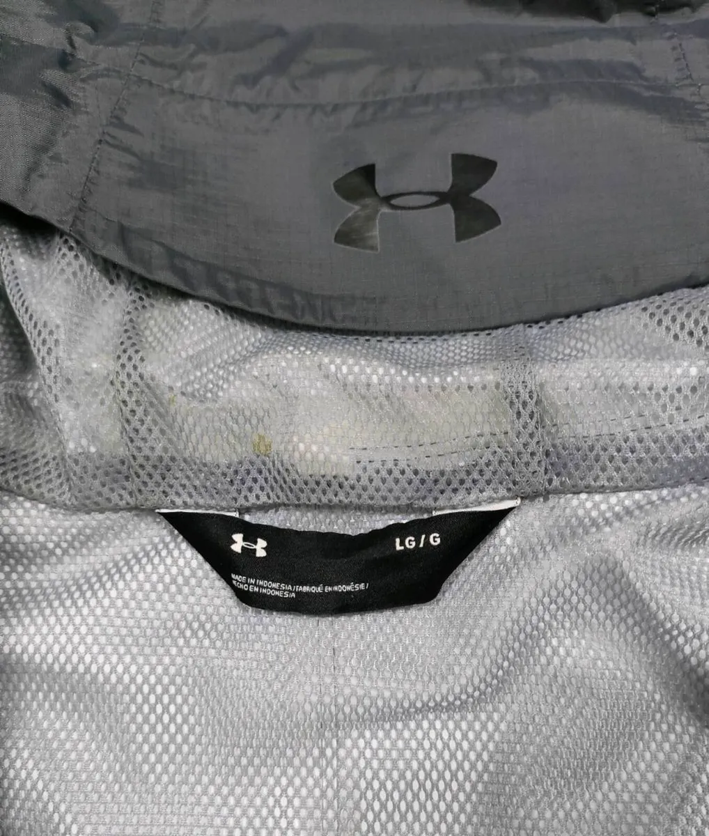 Under Armour Waterproof Rain Jacket Mens Large - Image 4
