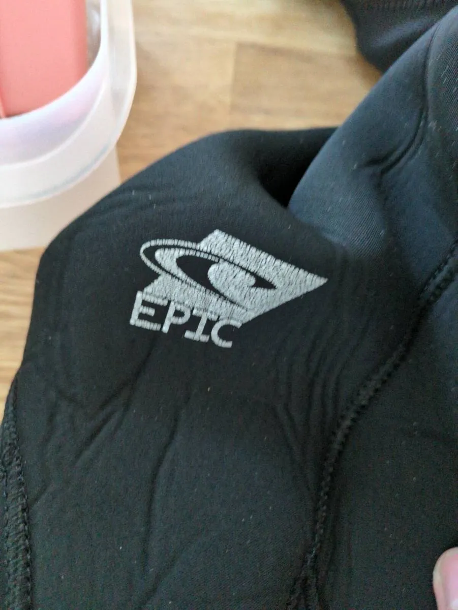 Wetsuit - Image 4