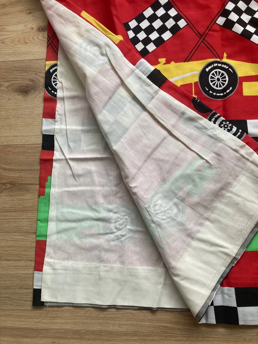 Curtains - Image 4