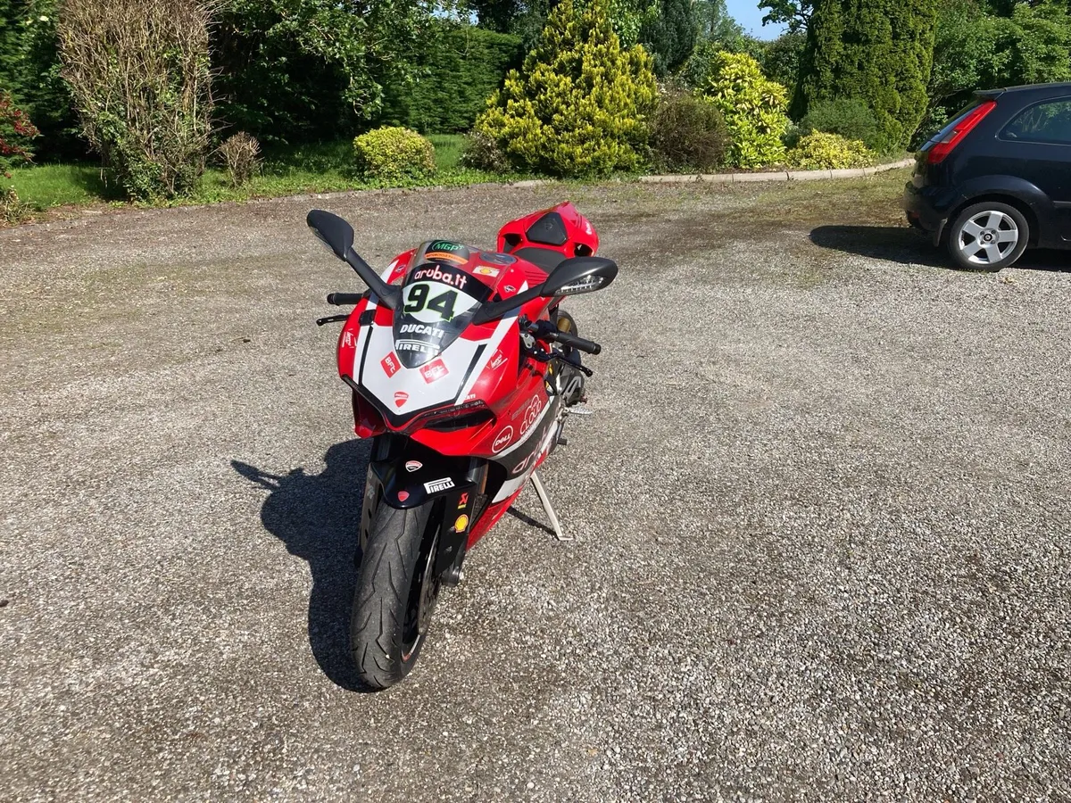 Ducati Panigale 899 - Image 2