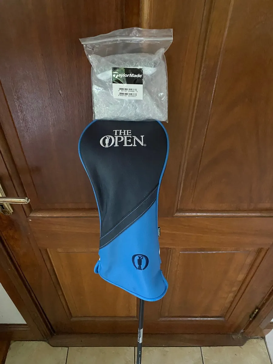 Taylormade Qi 4 D Tour Driver 10.5 Stiff Flex - Image 1