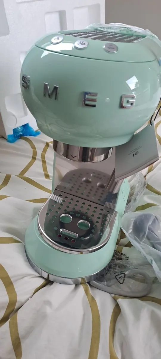 Smeg coffee machine - Image 2